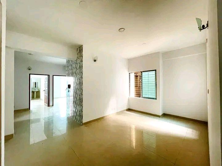 Luxury 1307 Sqft South-East Facing Ready Flat in Uttara Sector 10