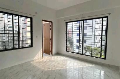 Luxury 4-Bedroom Apartment in Dakshin Banasree Block-A